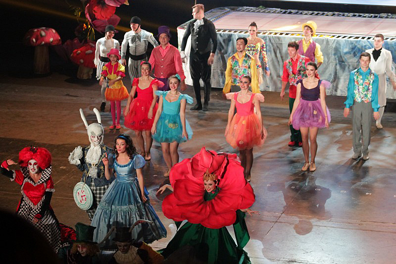 Alice in Wonderland-The Circus Musical