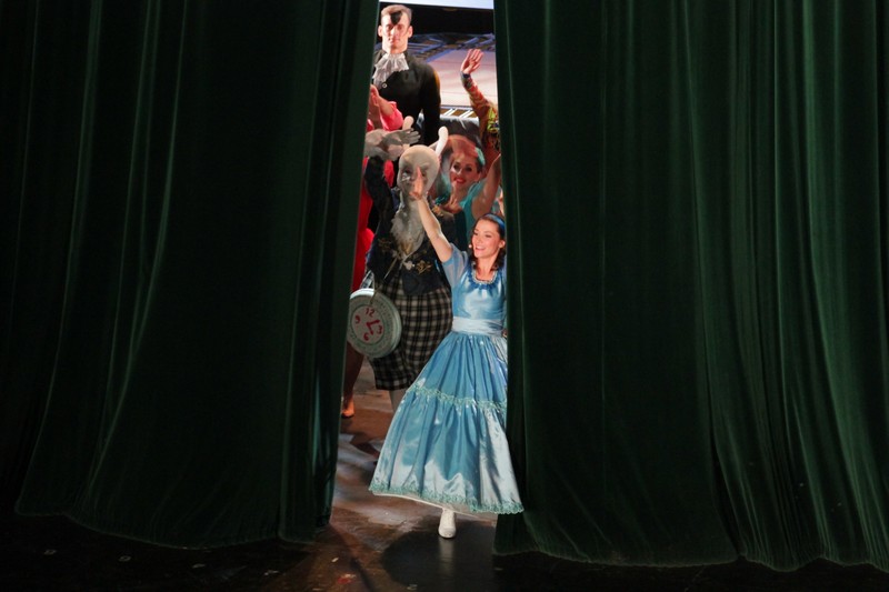 Alice in Wonderland-The Circus Musical
