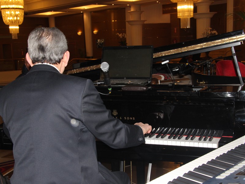 La Dolce Vita at the Casino Du Liban