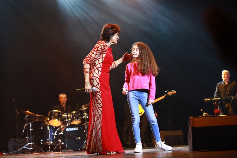 Linda de Suza au Casino Du Liban