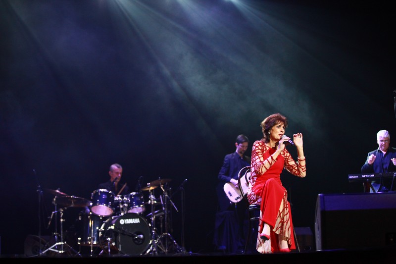 Linda de Suza au Casino Du Liban