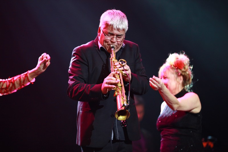 Linda de Suza au Casino Du Liban