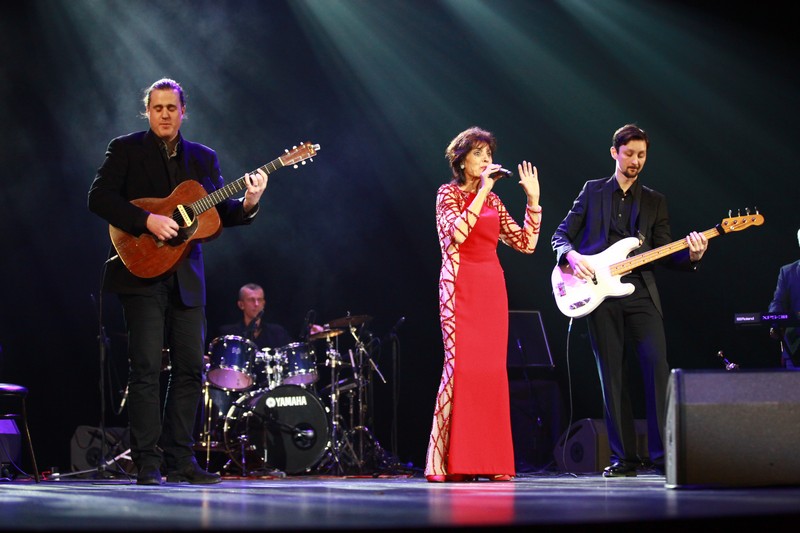 Linda de Suza au Casino Du Liban
