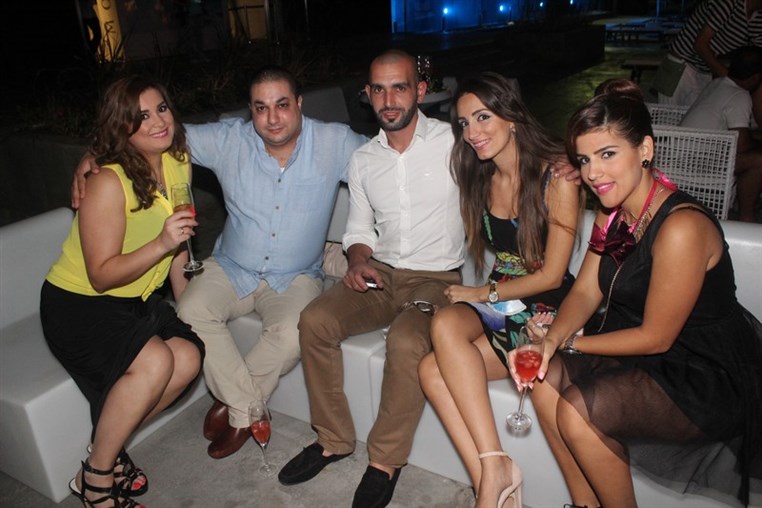 ILLUMINARE pool party