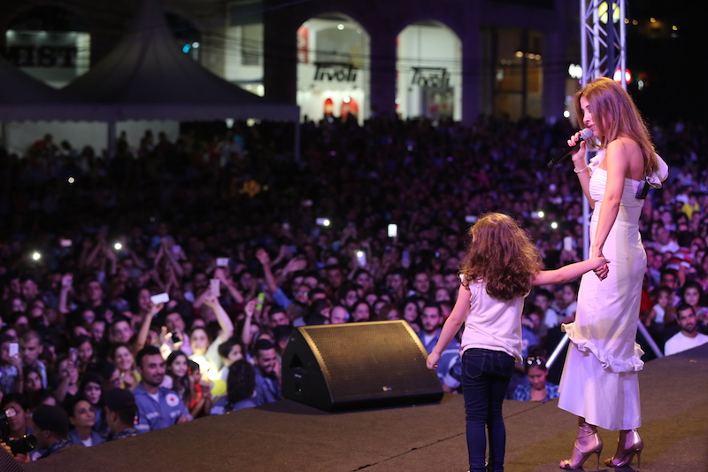 Nancy Ajram at Sandouk El Dounia