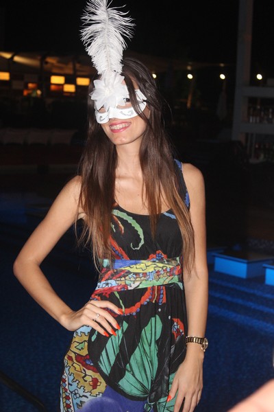 ILLUMINARE pool party