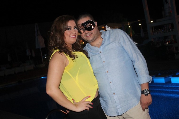ILLUMINARE pool party
