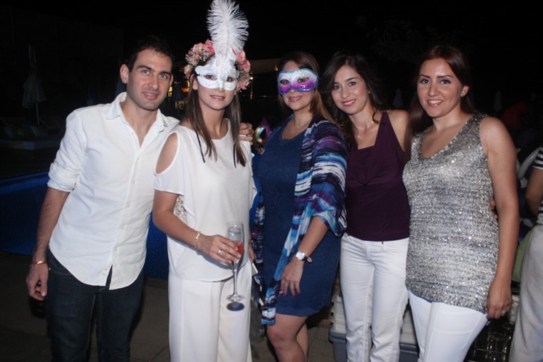 ILLUMINARE pool party