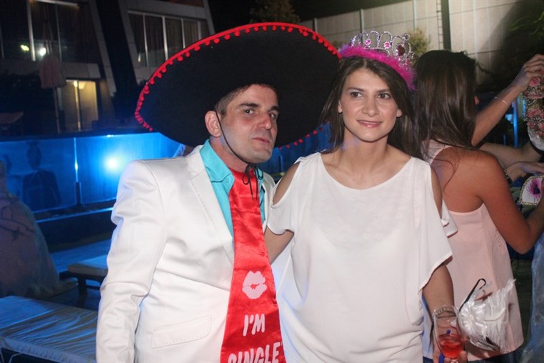 ILLUMINARE pool party