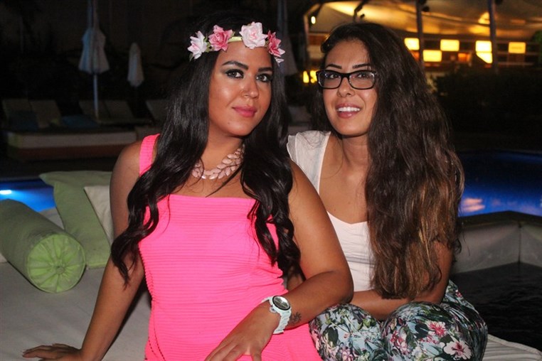 ILLUMINARE pool party