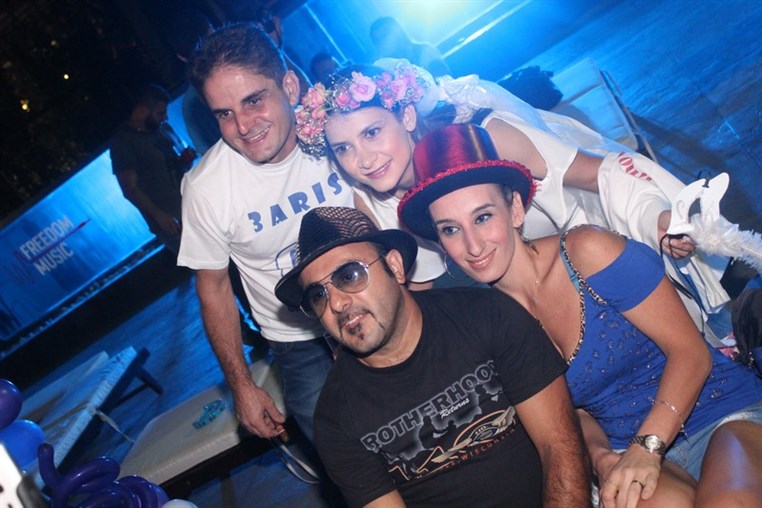 ILLUMINARE pool party