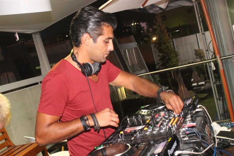 ILLUMINARE pool party