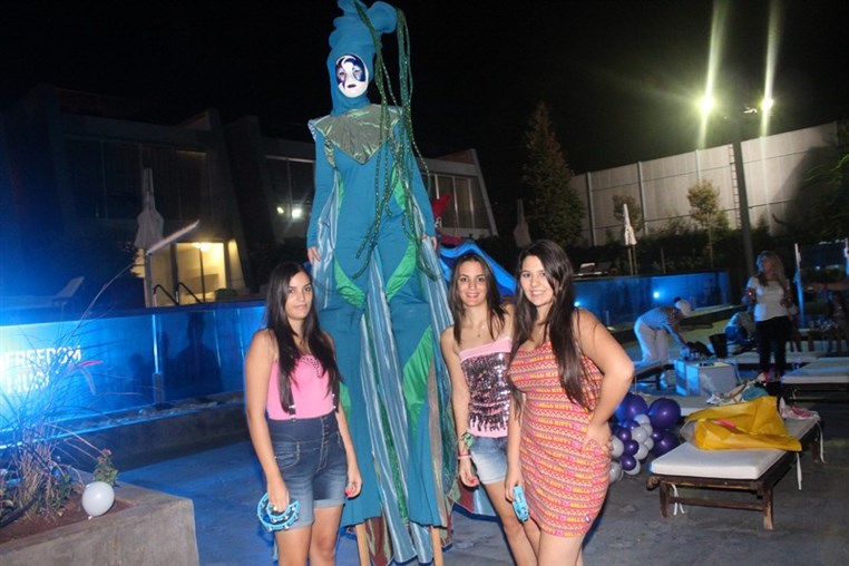 ILLUMINARE pool party