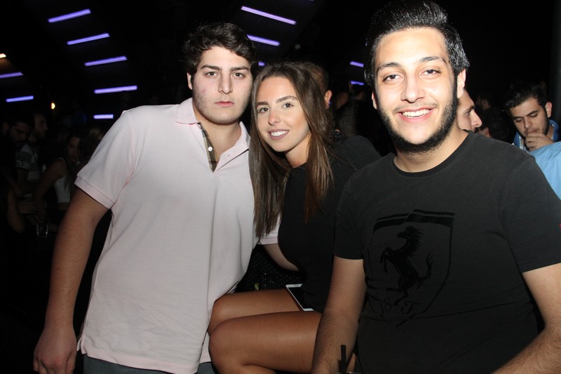 3al Lebnene at Myu On The Roof 