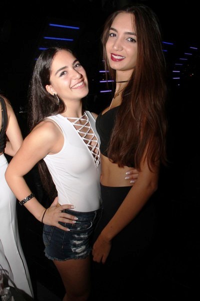 3al Lebnene at Myu On The Roof 