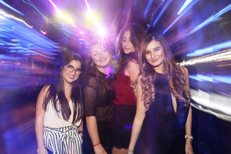 3al Lebnene at Myu On The Roof 