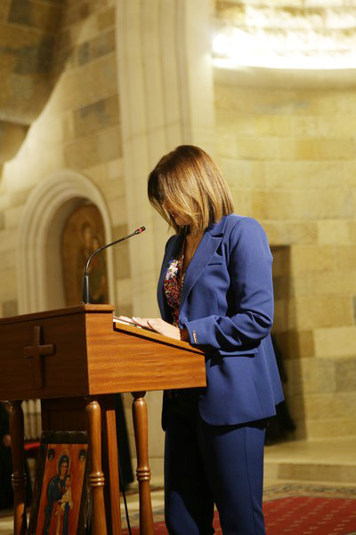 Acsauvel honoring Mrs Nabila Jabbour Fares