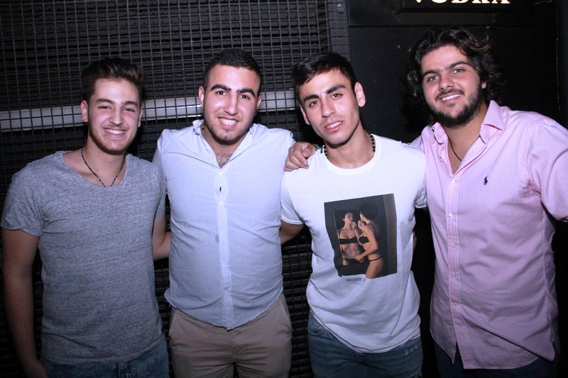 3al Lebnene at Myu On The Roof 