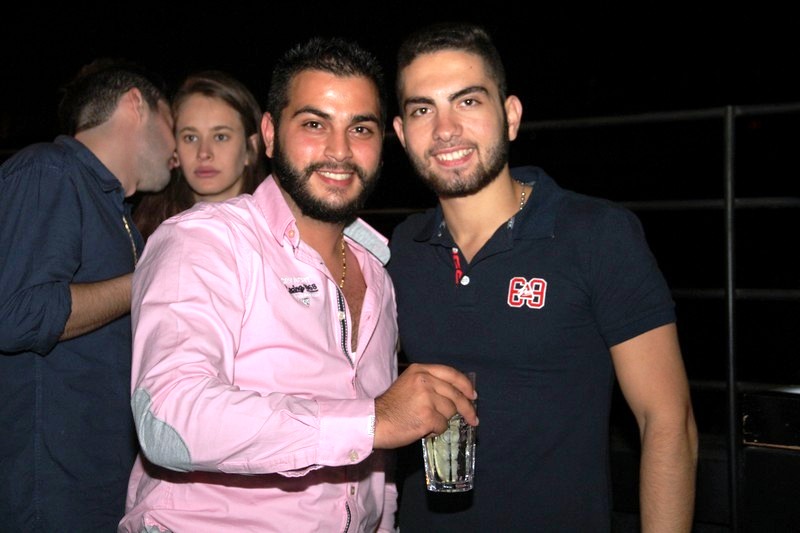 3al Lebnene at Myu On The Roof 