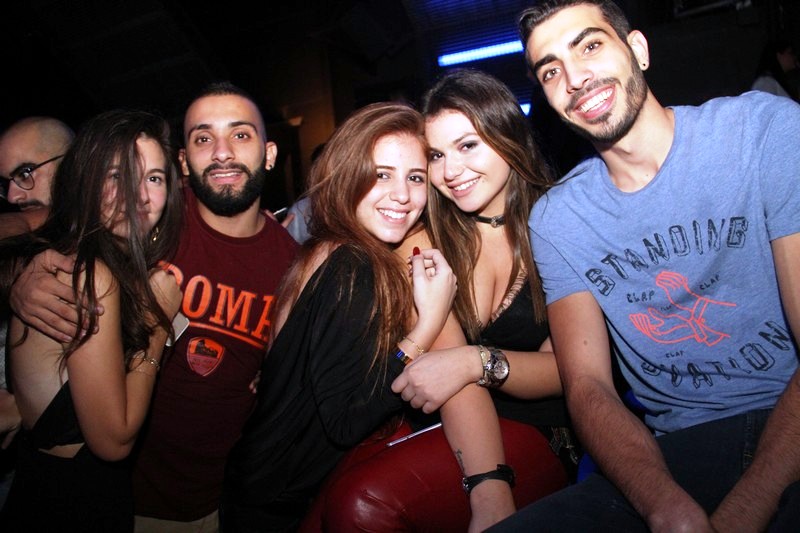 3al Lebnene at Myu On The Roof 