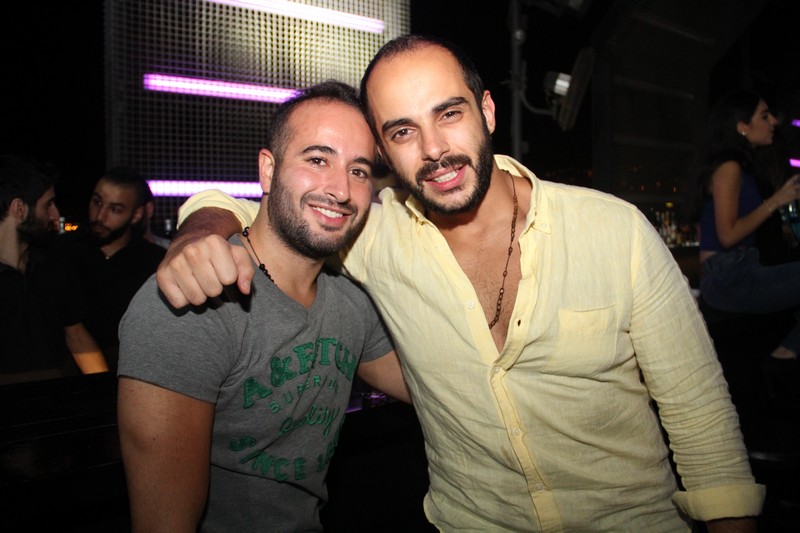 3al Lebnene at Myu On The Roof 