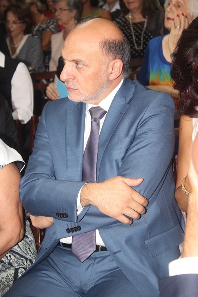 Mr le Députe Dr Walid El Khoury.