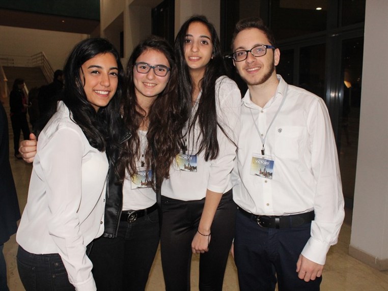 Cenacle De La Lumiere Sounds Of Victory