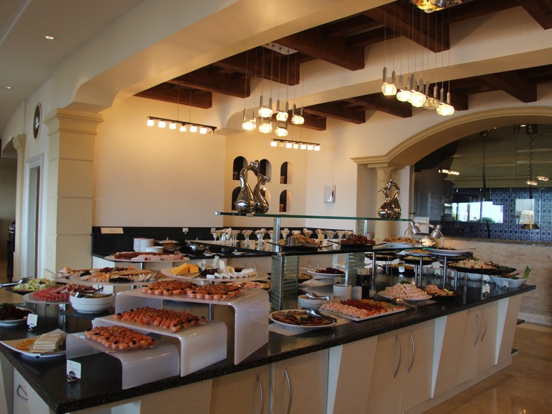 Sunday Brunch at Le Royal
