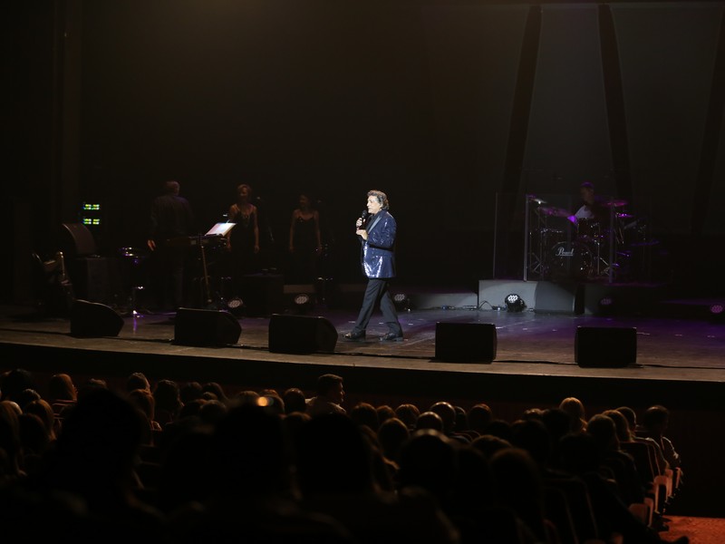 Frederic Francois au Casino Du Liban