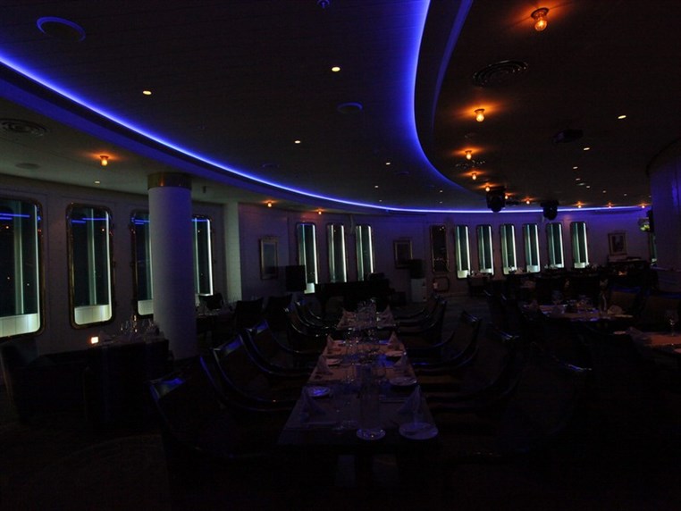 Le Royal turns blue to celebrate the UN's 70th nniversary