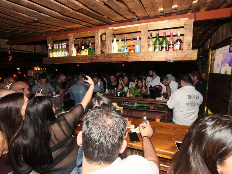 Fertil Pub on Saturday Night