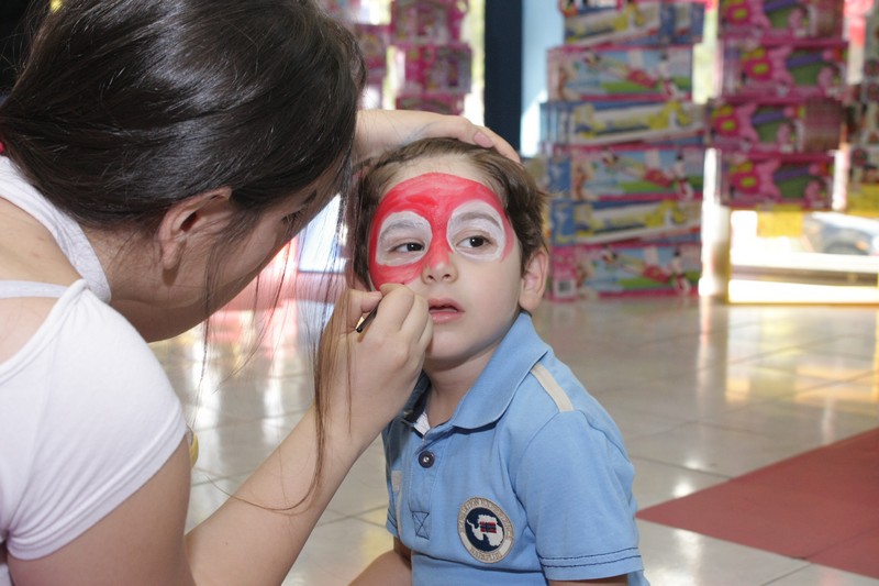 Toys 4 Less Mtayleb Grand Opening