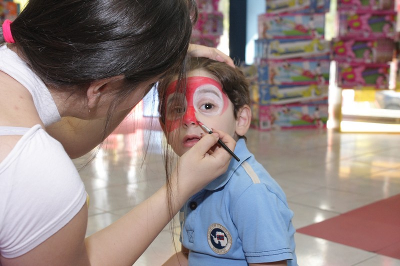Toys 4 Less Mtayleb Grand Opening