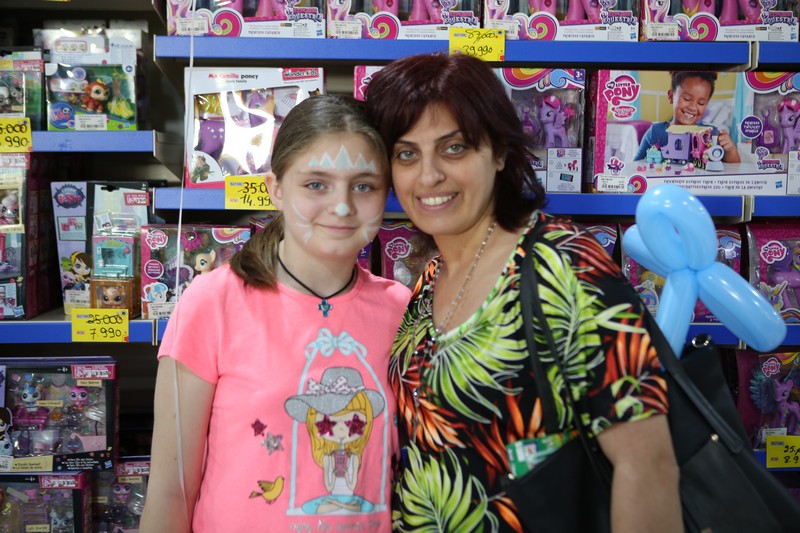 Toys 4 Less Mtayleb Grand Opening