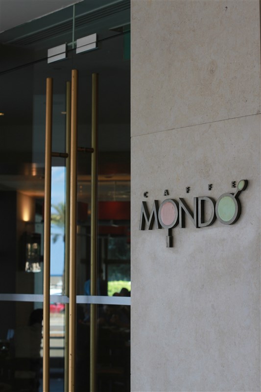 Lunch at Caffe Mondo