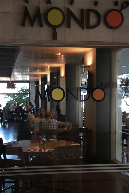 Lunch at Caffe Mondo