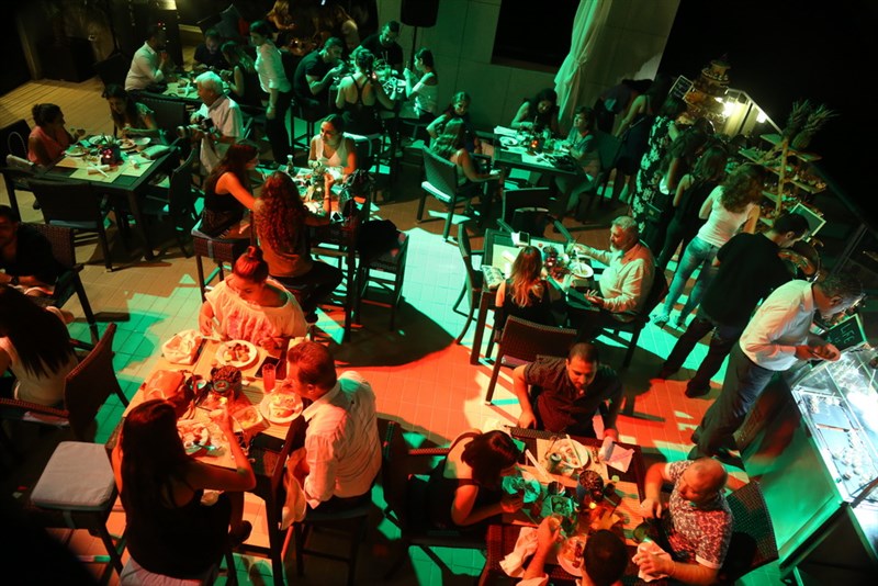 Raouche Arjaan by Rotana Asian & Lounge nights