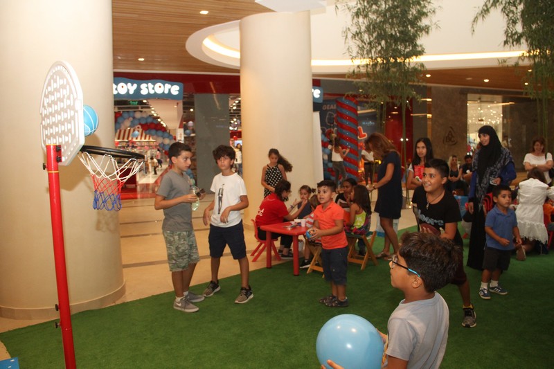 WOW Weekend at The Toy Store