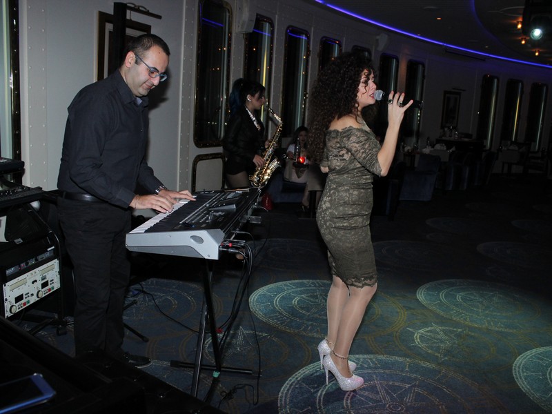 Titanic Piano Bar on Saturday Night