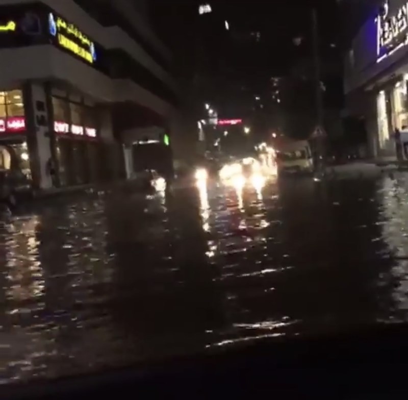 Heavy rains cause flooding in Lebanon