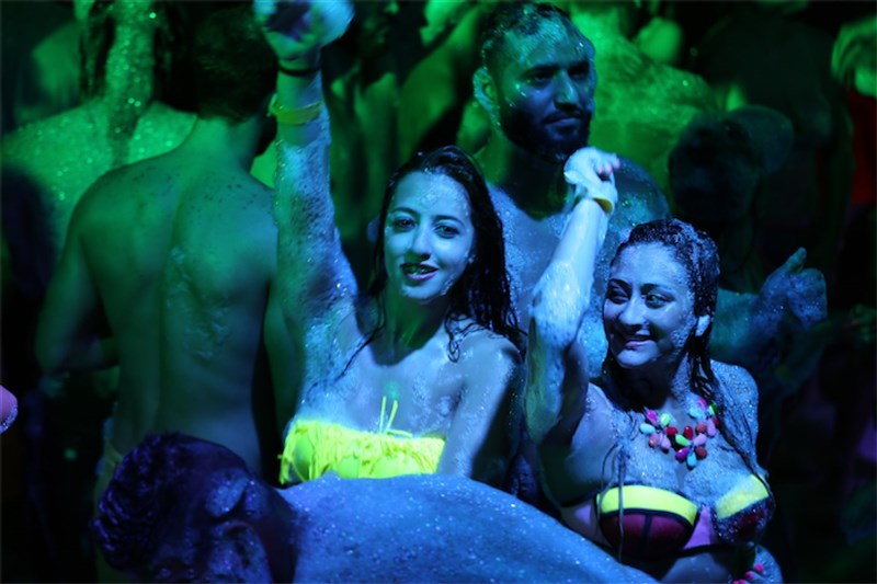 Neon Foam Festival 7.0 by Michel Kharrat Part 1