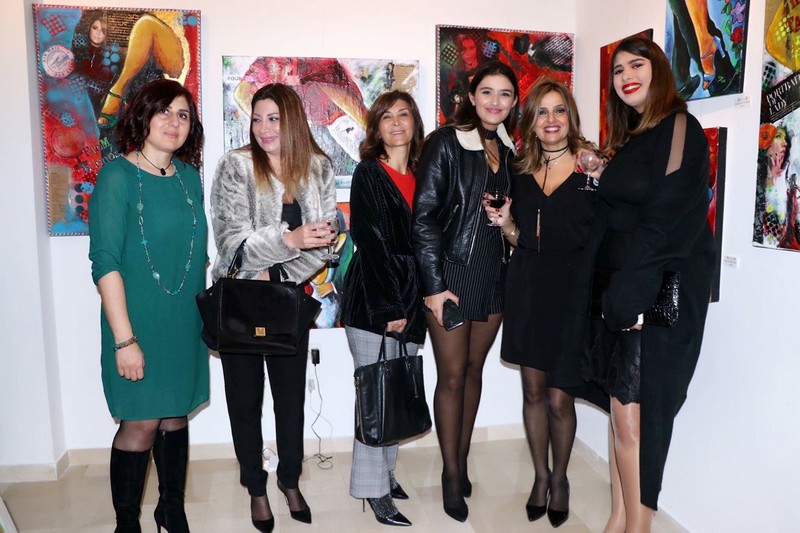 La Maison D'art Christmas exhibition