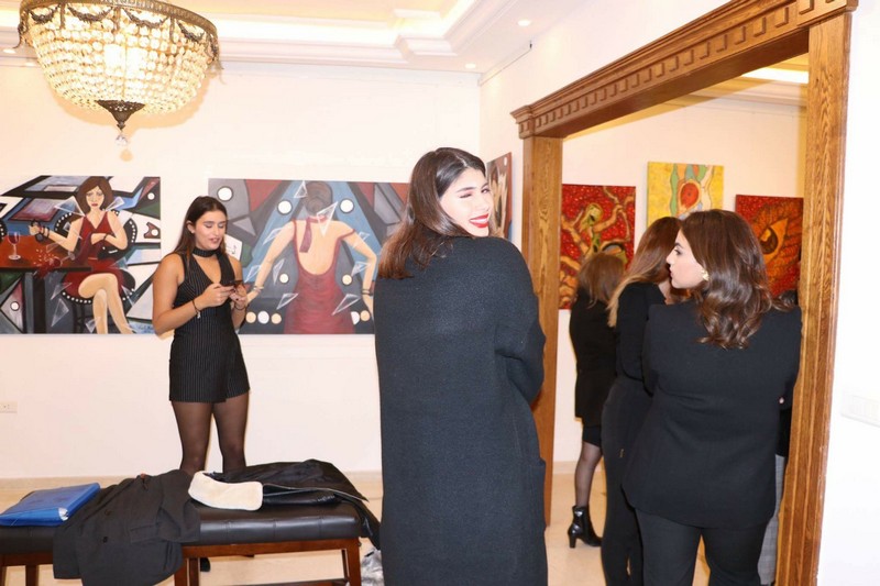 La Maison D'art Christmas exhibition