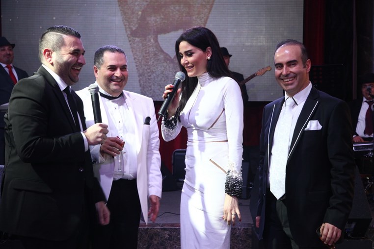 Murex D or Go White Dinner 