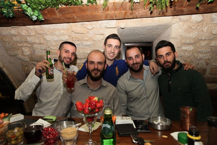 Fertil Pub on Saturday Night