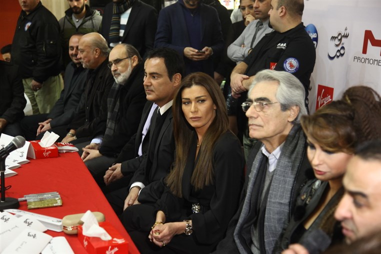 Signing session of Shams w Qamar
