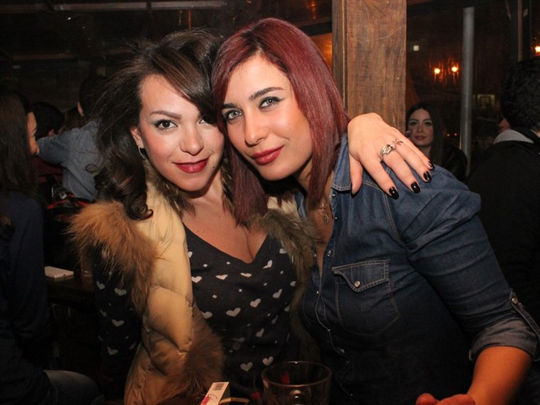Fertil Pub on Saturday Night