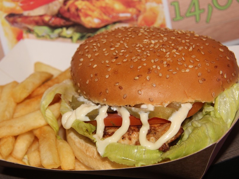 Burgerfest 2016 - Zouk Mikael