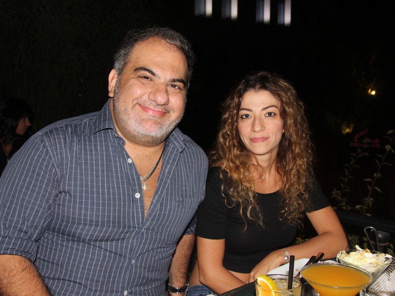 Decadande with Rodge at BistroBar Live