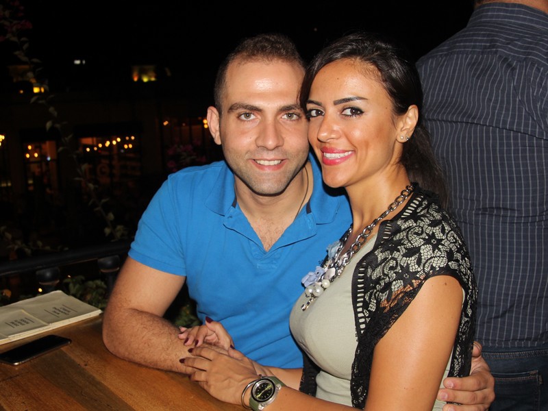 Decadande with Rodge at BistroBar Live